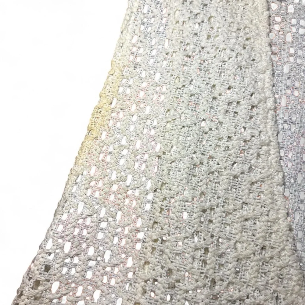 CLIO VTG 90s Off-White & Cream Crochet Lace Knit Button-Up Vest — MEDIUM - Picture 5 of 6